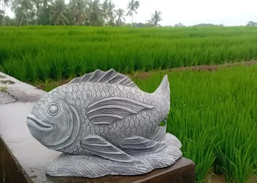 Product image of the product “Dory - Fish, 41cm Length | cast stone ”